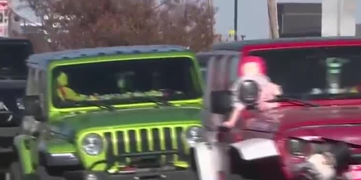 Jeepers of the Plains rally for annual ‘Krawling for a Claus’ toy run Jeepers of the Plains rally for annual ‘Krawling for a Claus’ toy run