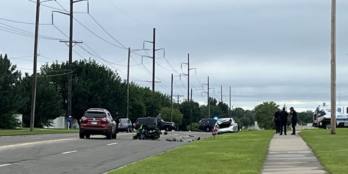 2 injured in motorcycle crash near Pawnee and Webb Road