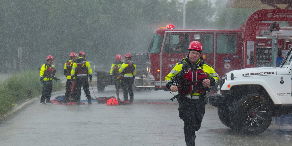 Inundaciones en Texas causan al menos 2 muertes en la región que fue devastada hace un año