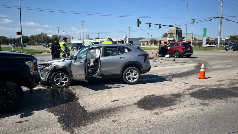 Emily Rugg crowned 2025 Miss Kansas